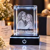 Cristal Foto Personalizat cu Bază LED RGB și Cutie Cadou – Poza Ta Gravată în Interior