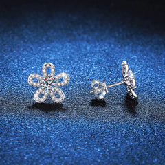 Cercei Argint Petala de Lumina cu diamant Moissanite de 0.5 Carate