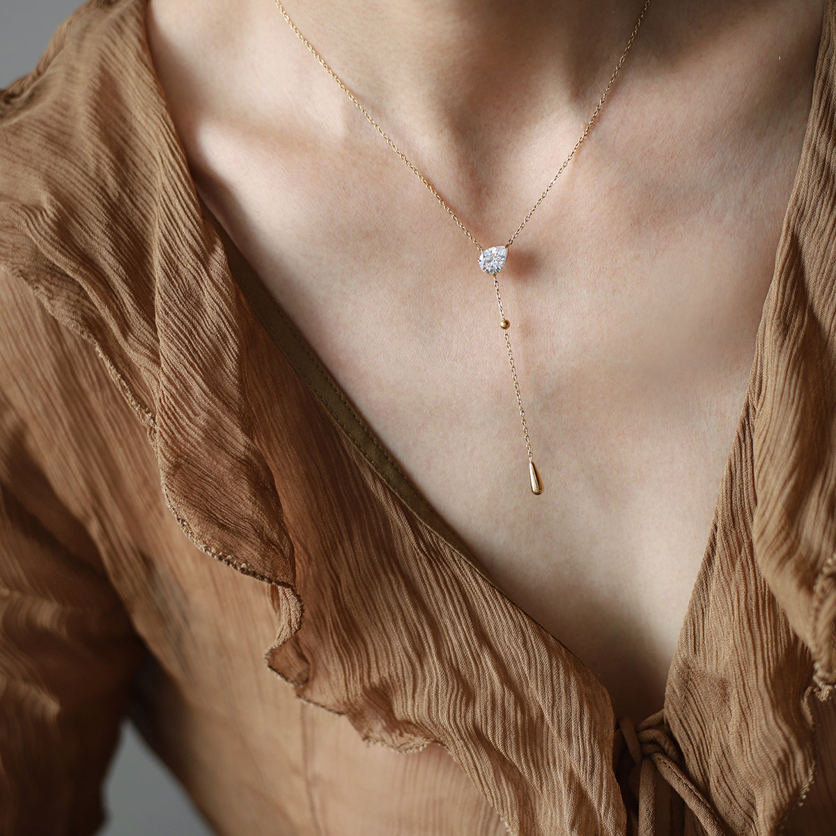 Colier Dublu „Eleganță Auriu” cu Cristale Zirconiu - Sentimente Gravate