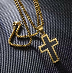 Cruce cu lant Placat cu Aur 18K cu fibra de carbon - Sentimente Gravate