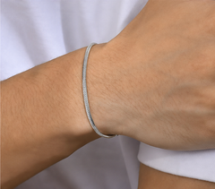 Bratara tip sarpe minimalista argintie