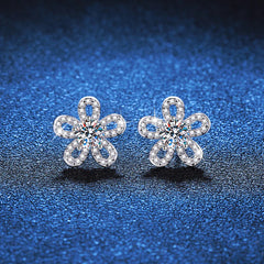 Cercei Argint Petala de Lumina cu diamant Moissanite de 0.5 Carate