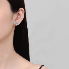 Cercei Argint Petala de Lumina cu diamant Moissanite de 0.5 Carate